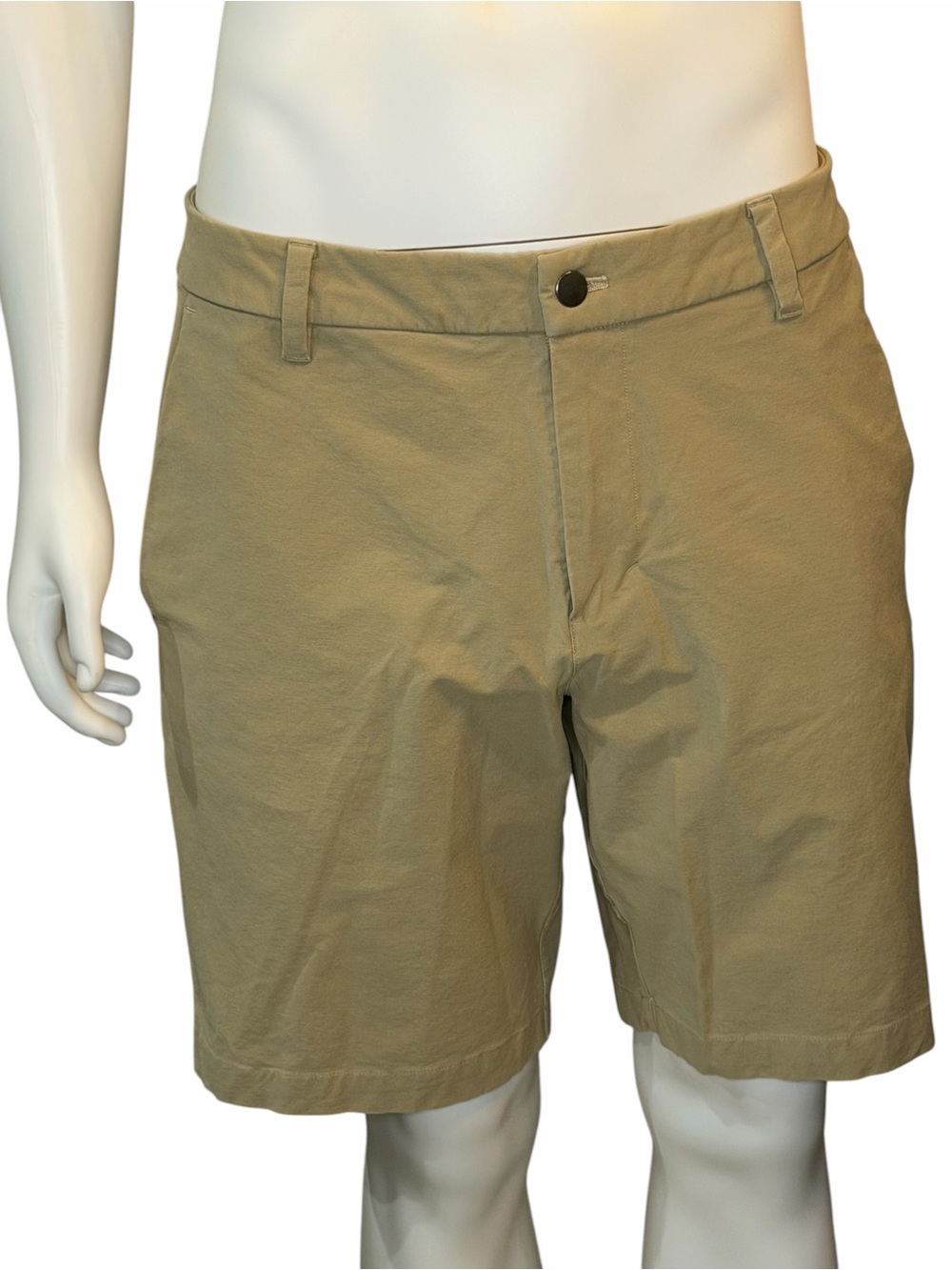 Lululemon Commission Shorts Mens 34 Khaki Beige Golf Casual Performance